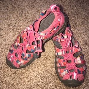 Keen Sandals girls size 1
